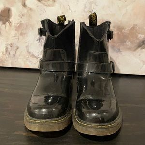 Dr. Martens air cushion sole boot